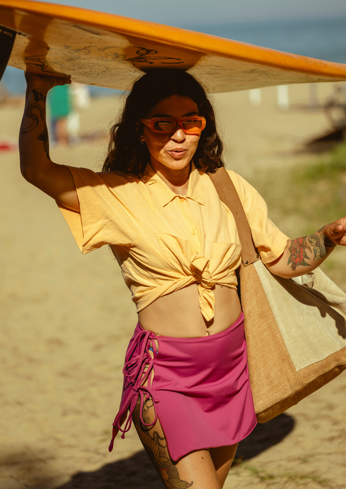 DANCING WITH HER EYES CLOSED - skirt/top